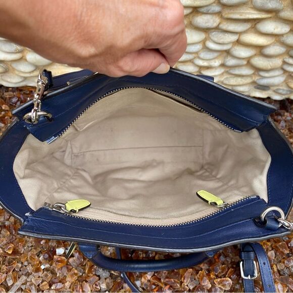 Authentic COACH Two Tone Blue Colorblock Leather Tanner Legacy Tote & Coin Pouch - Picture 13 of 13